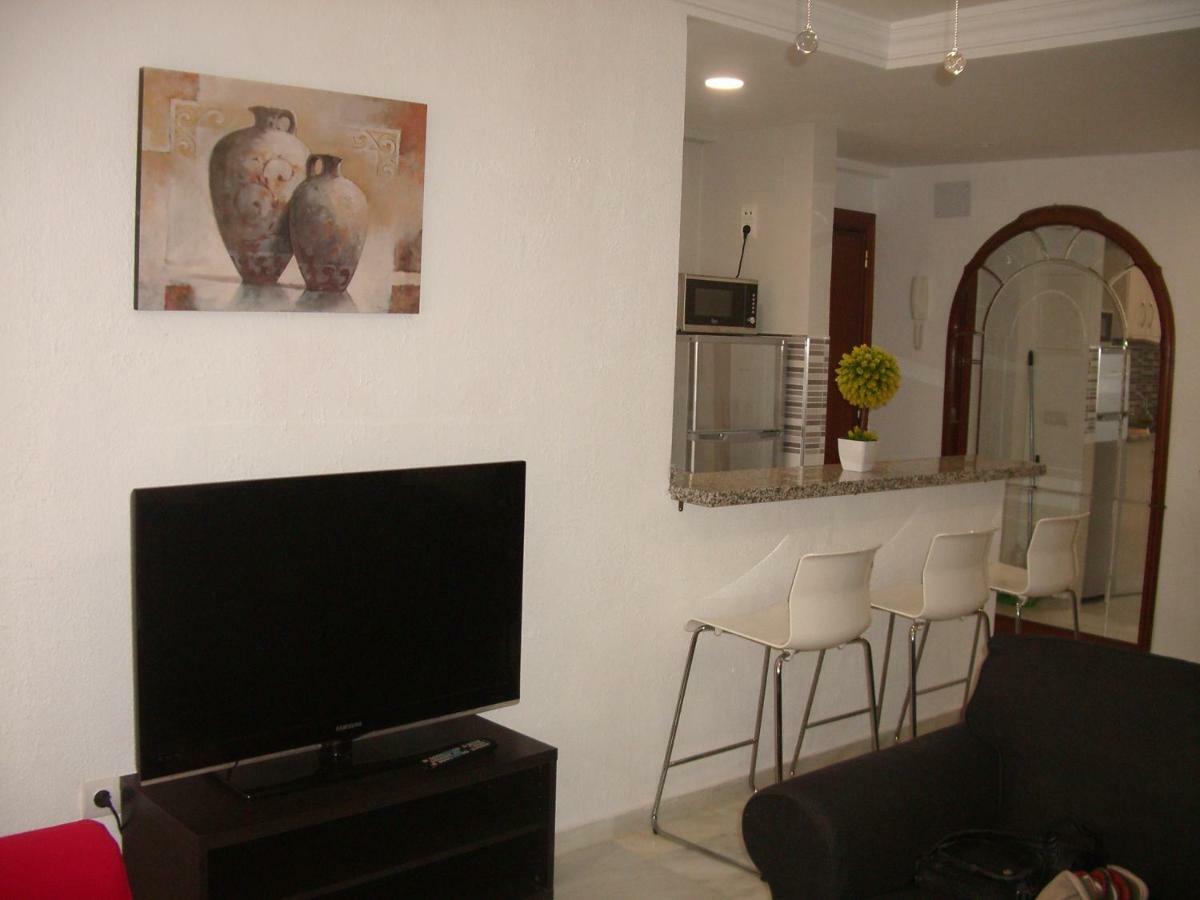 Paseo Maritimo De Poniente Apartment มาลากา ภายนอก รูปภาพ