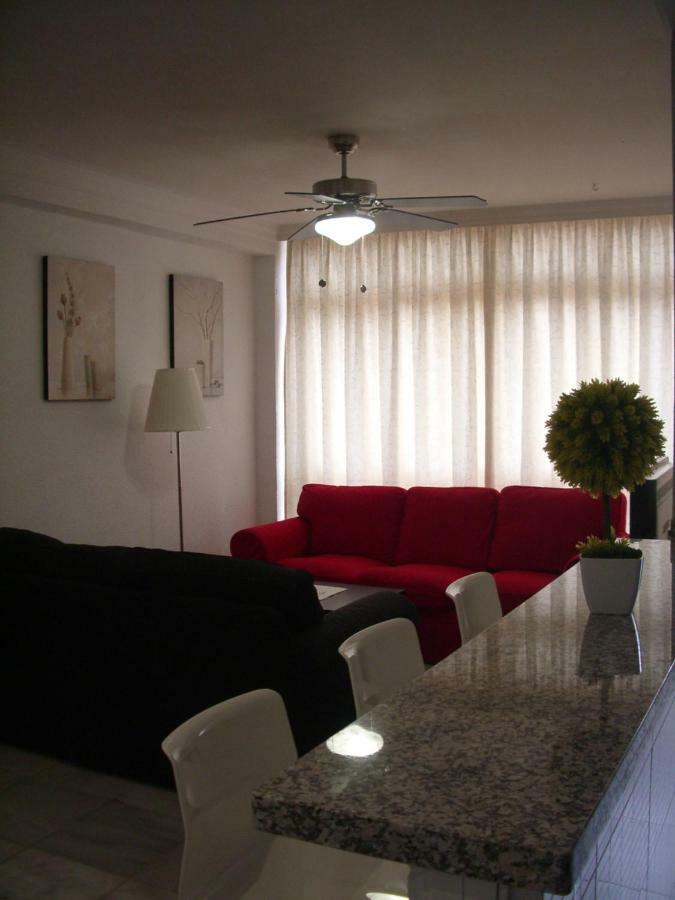 Paseo Maritimo De Poniente Apartment มาลากา ภายนอก รูปภาพ
