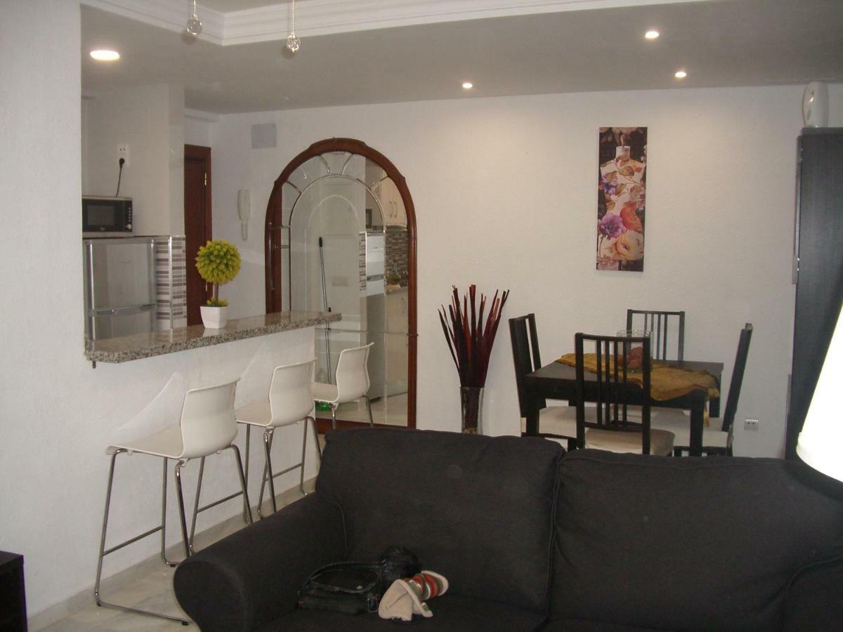 Paseo Maritimo De Poniente Apartment มาลากา ภายนอก รูปภาพ